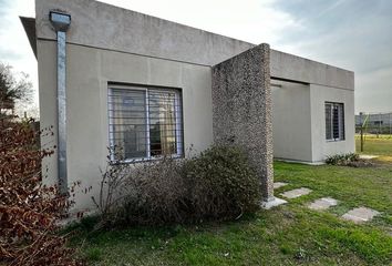 Casa en  Puerto Roldán, Roldán