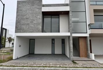 Casa en  Boulevard De Los Reyes 6432, Pueblo De San Bernardino Tlaxcalancingo, San Andrés Cholula, Puebla, 72830, Mex