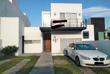 Casa en condominio en  Boulevard Universitario, Real De Juriquilla, Querétaro, 76226, Mex