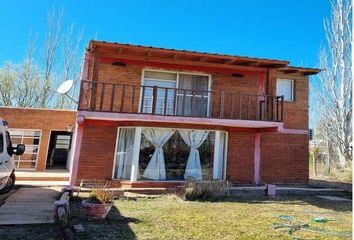 Casa en  Cipolletti, Río Negro