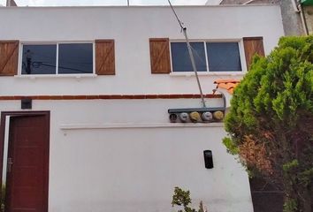 Casa en  San Pedro Zacatenco, Gustavo A. Madero