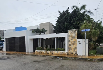 Casa en  Calle 36, Zodzil Norte, Mérida, Yucatán, 97115, Mex