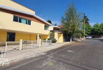 Casa en  Ciudad Satélite, Naucalpan De Juárez