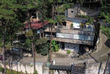 Casa en  Calle Fontana Alta 17-26, Avándaro, Valle De Bravo, México, 51200, Mex