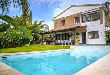 Chalet en  Alcala De Guadaira, Sevilla Provincia