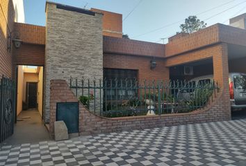 Casa en  Ayacucho, Córdoba Capital