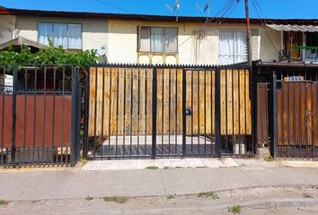 Casa en  Pudahuel, Provincia De Santiago