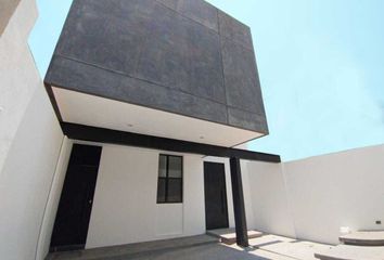 Casa en  Calle Troya, Villa Magna, San Luis Potosí, 78183, Mex