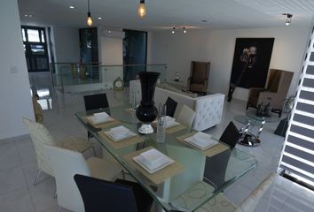 Casa en  Avenida Loma De Landa, Loma Dorada, Santiago De Querétaro, Querétaro, 76060, Mex