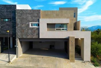 Casa en  Calle Cerámica 52, El Barro, Monterrey, Nuevo León, 64997, Mex