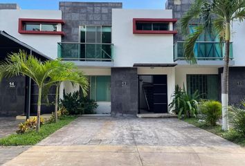 Casa en  El Roble, Mérida, Mérida, Yucatán