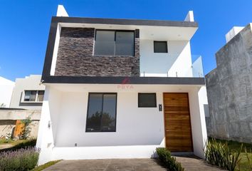 Casa en  Calle Jesús Aguilar, San Agustín, Tlajomulco De Zúñiga, Jalisco, 45646, Mex