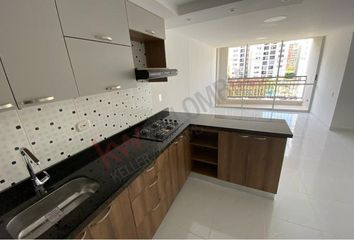 Apartamento en  Brisas Del Limonar, Cali