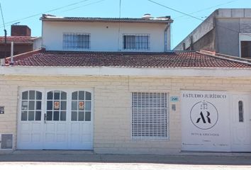 Casa en  Los Polvorines, Partido De Malvinas Argentinas