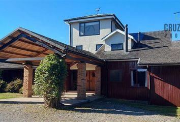 Casa en  Puerto Varas, Llanquihue