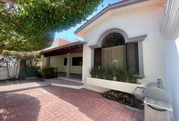 Casa en  Colonia Jurica, Municipio De Querétaro