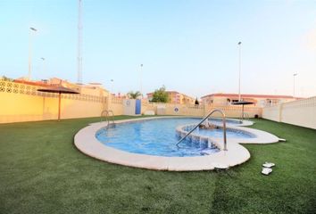 Chalet en  Distrito 3 - Playas - La Mata, Torrevieja