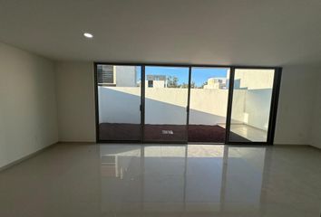 Casa en  Avenida Paseo Del Anochecer, Zapopan, Jalisco, 45019, Mex