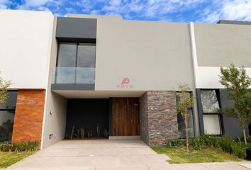 Casa en condominio en  Avenida Aviacion 4175, Zapopan, Jalisco, 45019, Mex