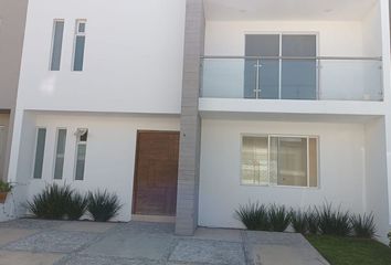 Casa en  Calle Lago Mayrán, Cañadas Del Lago, Corregidora, Querétaro, 76923, Mex