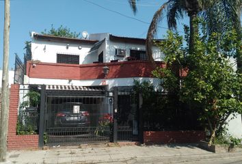 Casa en  Mataderos, Capital Federal