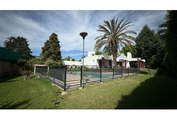 Casa en  Luján De Cuyo, Mendoza