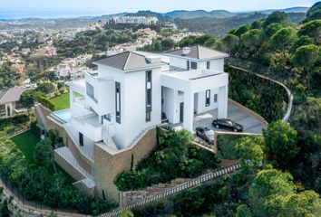 Villa en  Benahavis, Málaga Provincia