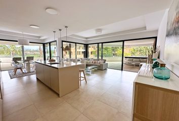 Apartamento en  Estepona, Málaga Provincia