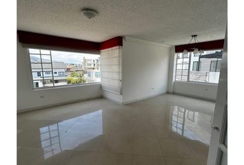 Departamento en  Cumbayá, Quito