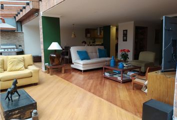 Apartamento en  La Carolina, Bogotá