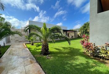 Lote de Terreno en  Temozón Norte, Mérida, Yucatán, Mex