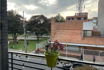 Apartamento en  Santa Barbara Norte, Bogotá