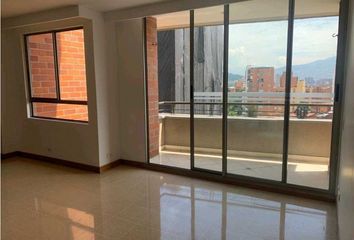 Apartamento en  Conquistadores, Medellín