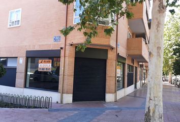 Local Comercial en  Alcalá De Henares, Madrid Provincia