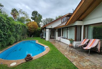 Casa en  La Reina, Provincia De Santiago