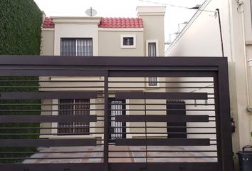 Casa en  Calle Laredo 127, Puerta Del Norte Residencial, Ciudad General Escobedo, General Escobedo, Nuevo León, 66054, Mex