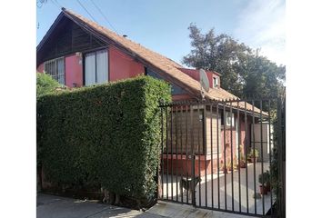 Casa en  La Florida, Provincia De Santiago