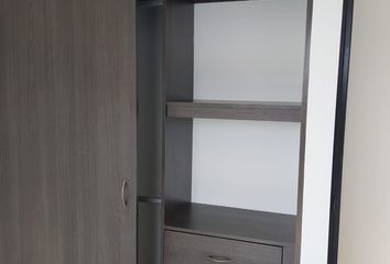 Apartamento en  Ciudad Los Álamos, Cali