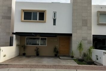 Casa en condominio en  Fraccionamiento Cumbres Del Lago, Municipio De Querétaro