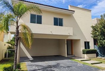 Casa en condominio en  Calle Diamante 1, Zapopan, Jalisco, 45239, Mex