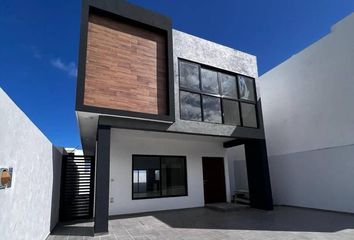 Casa en  Carretera Córdoba - Entronque Boticaria, Boca Del Río, Veracruz De Ignacio De La Llave, 94286, Mex