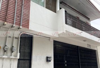 Casa en  Calle Guayana Inglesa, Vista Hermosa, Monterrey, Nuevo León, 64620, Mex