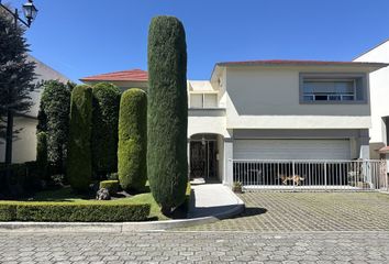 Casa en condominio en  Avenida Ignacio Comonfort, Cascada Del Ángel, San Francisco Coaxusco, Metepec, México, 52177, Mex