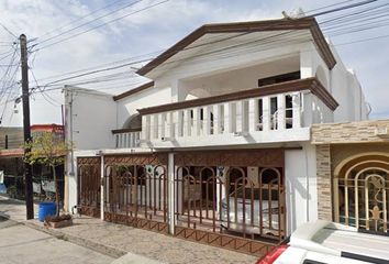 Casa en  Calle Del Zaguán, Villa De San Miguel, Guadalupe, Nuevo León, 67110, Mex