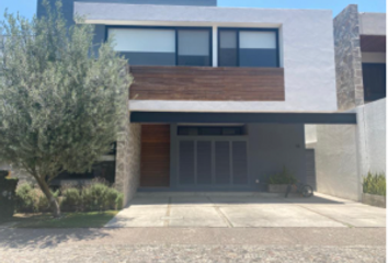 Casa en  Boulevard Arco De Piedra, Arco De Piedra, Santiago De Querétaro, Querétaro, 76127, Mex