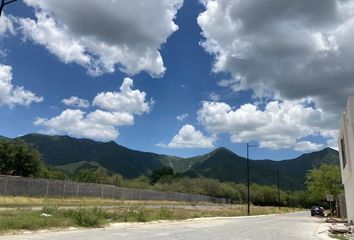 Lote de Terreno en  Paseo Del Convento, Los Cavazos, Santiago, Nuevo León, 67315, Mex