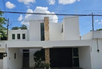 Casa en  Calle 28 28, Emiliano Zapata Norte, Mérida, Yucatán, 97129, Mex