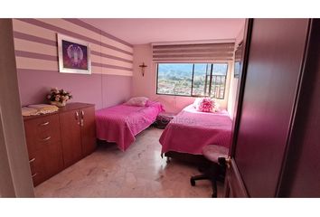 Apartamento en  Urbanización Los Parrales, Ibague