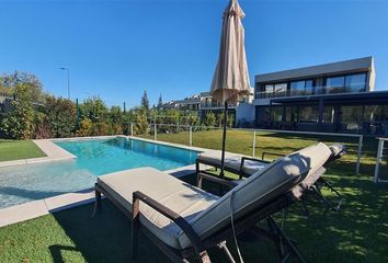 Casa en  Lo Barnechea, Provincia De Santiago