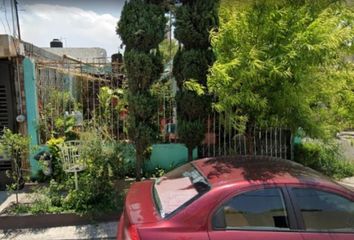 Casa en  Calle Sauce, Jardines De Santo Domingo, San Nicolás De Los Garza, Nuevo León, 66468, Mex